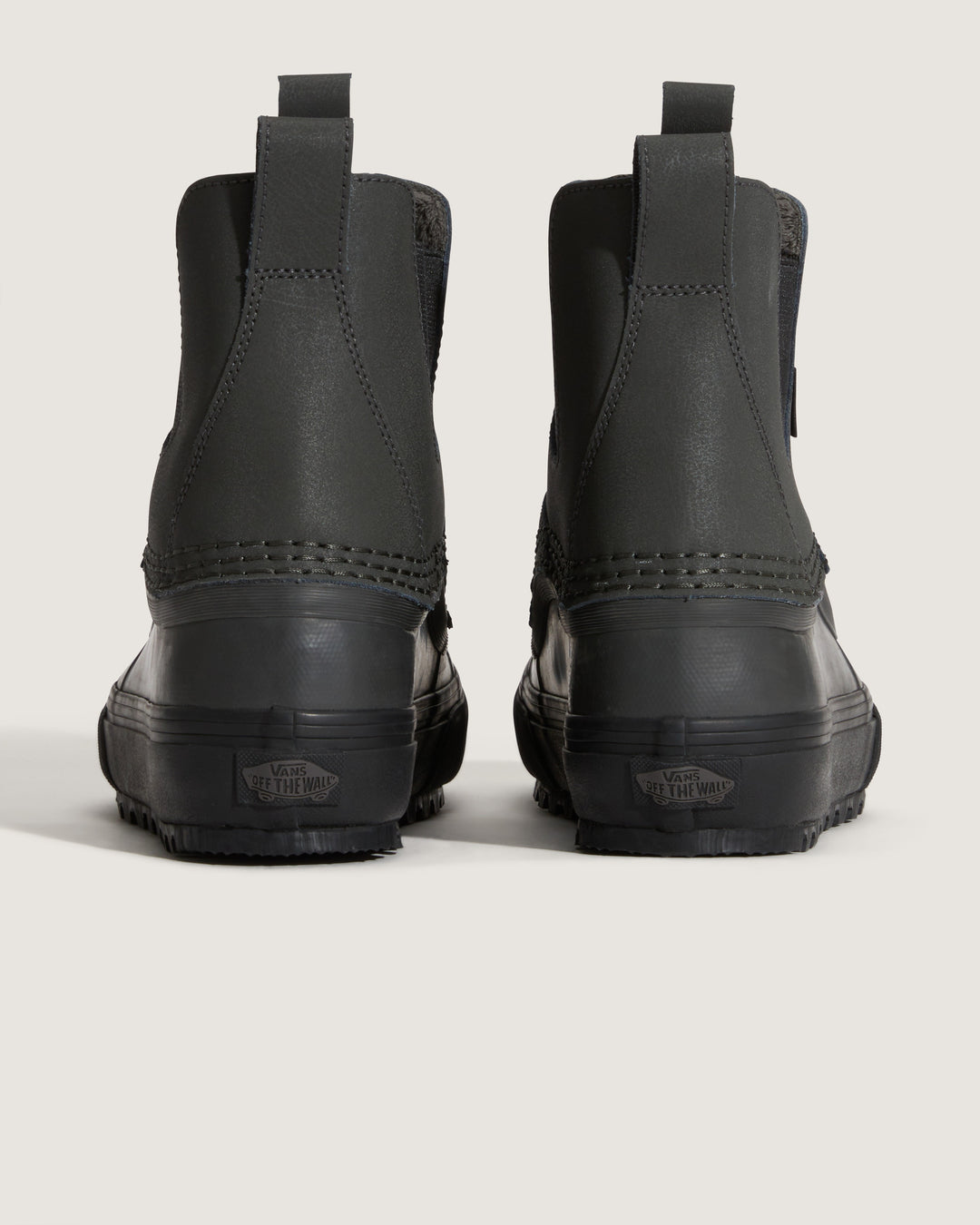 Vans Meskie Buty MTE Standard Mid Chelsea Fad