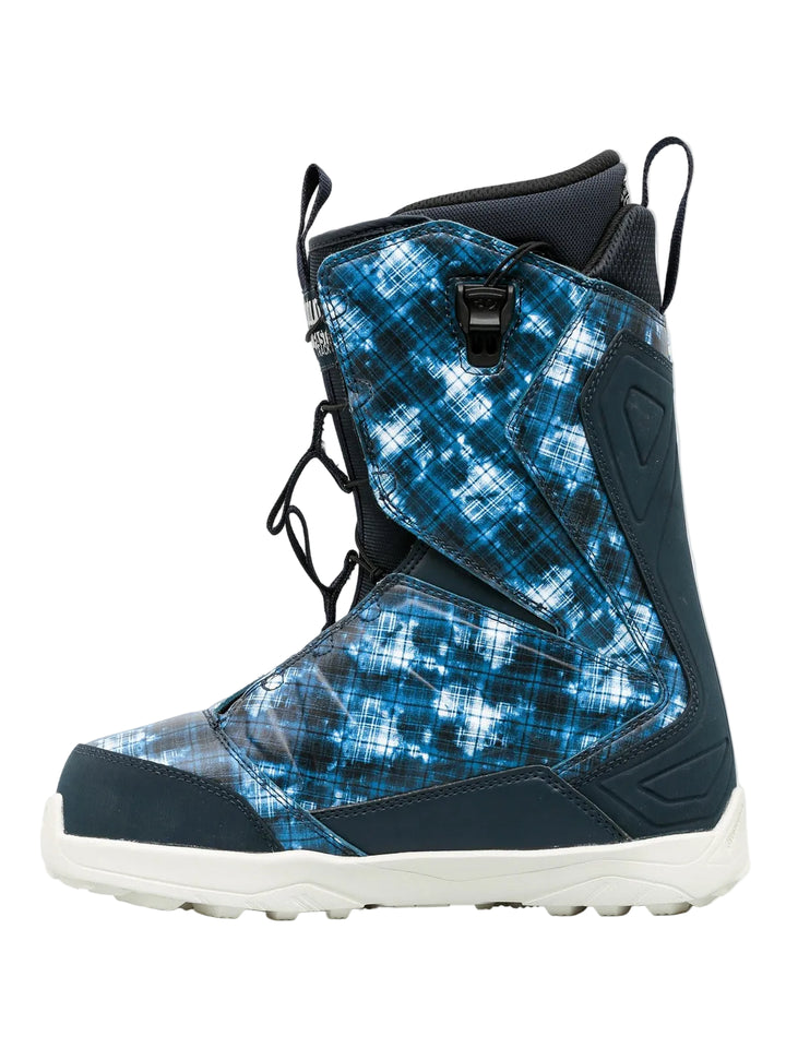 ThirtyTwo Lashed &